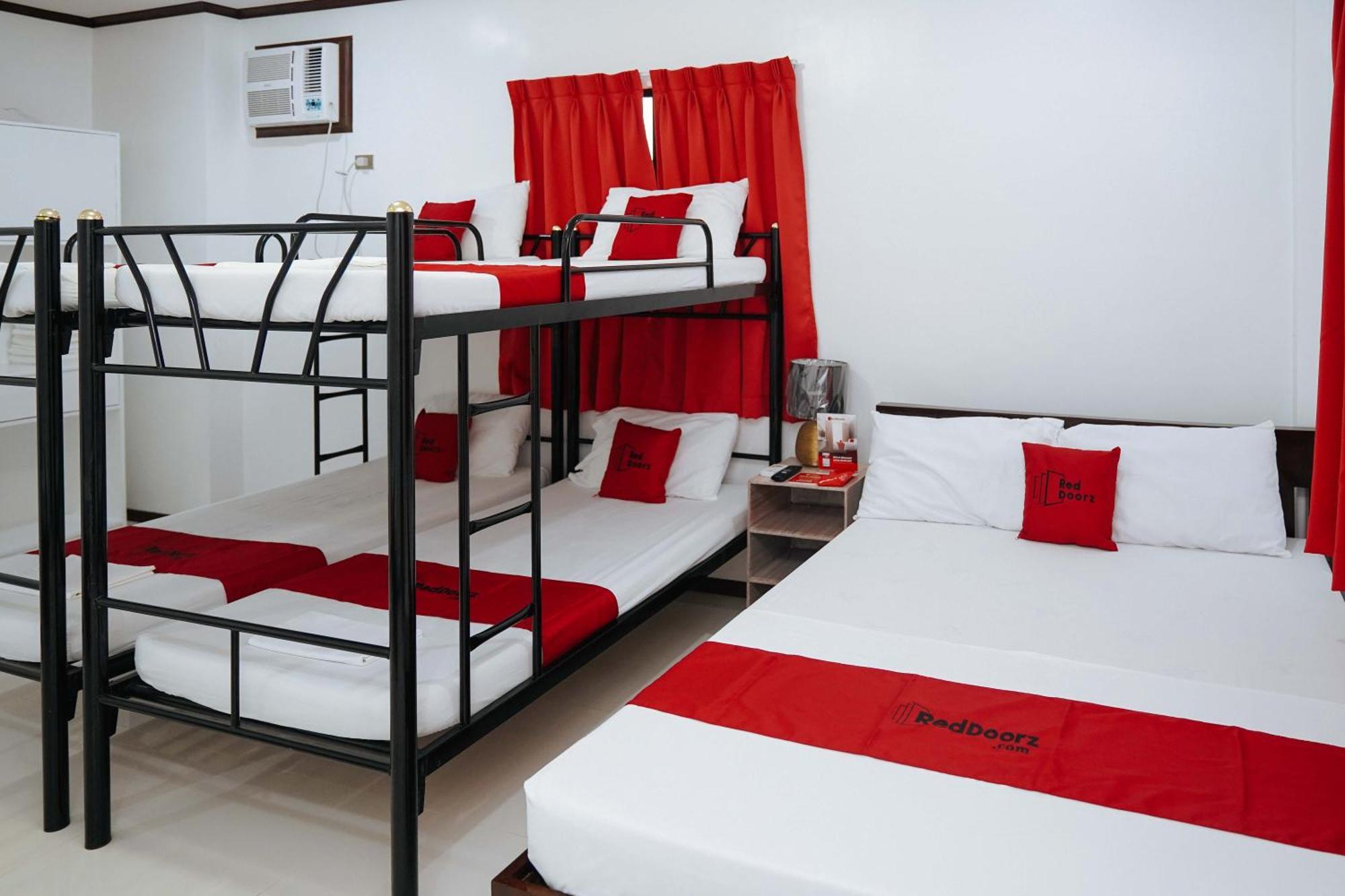 Reddoorz Plus At Billy'S Resort Oslob Luaran gambar
