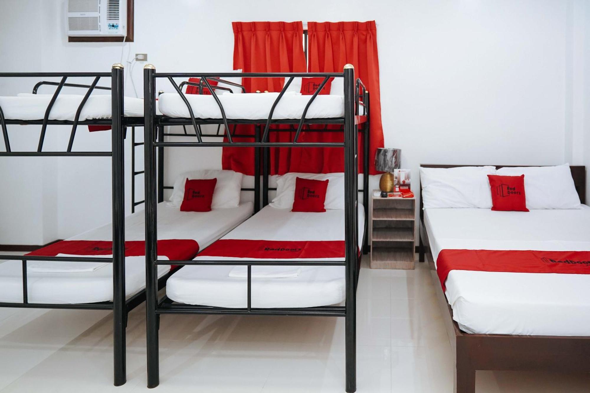 Reddoorz Plus At Billy'S Resort Oslob Luaran gambar